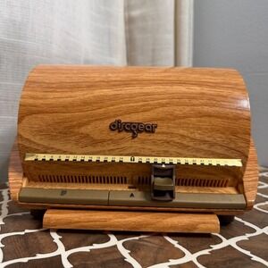 Discgear Selector 50 CD DVD Storage Case Media Faux Wood Grain Brown Mod MCM